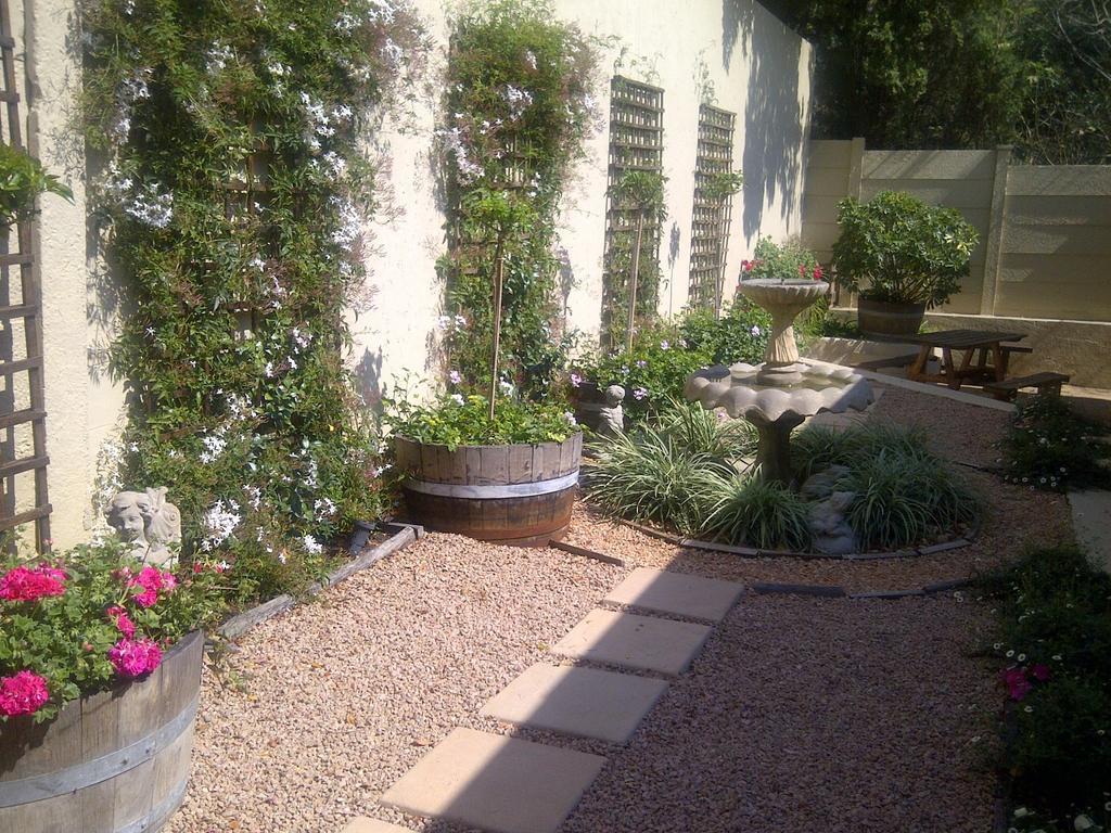 A Hundred Thousand Welcomes B&B Sandton Esterno foto